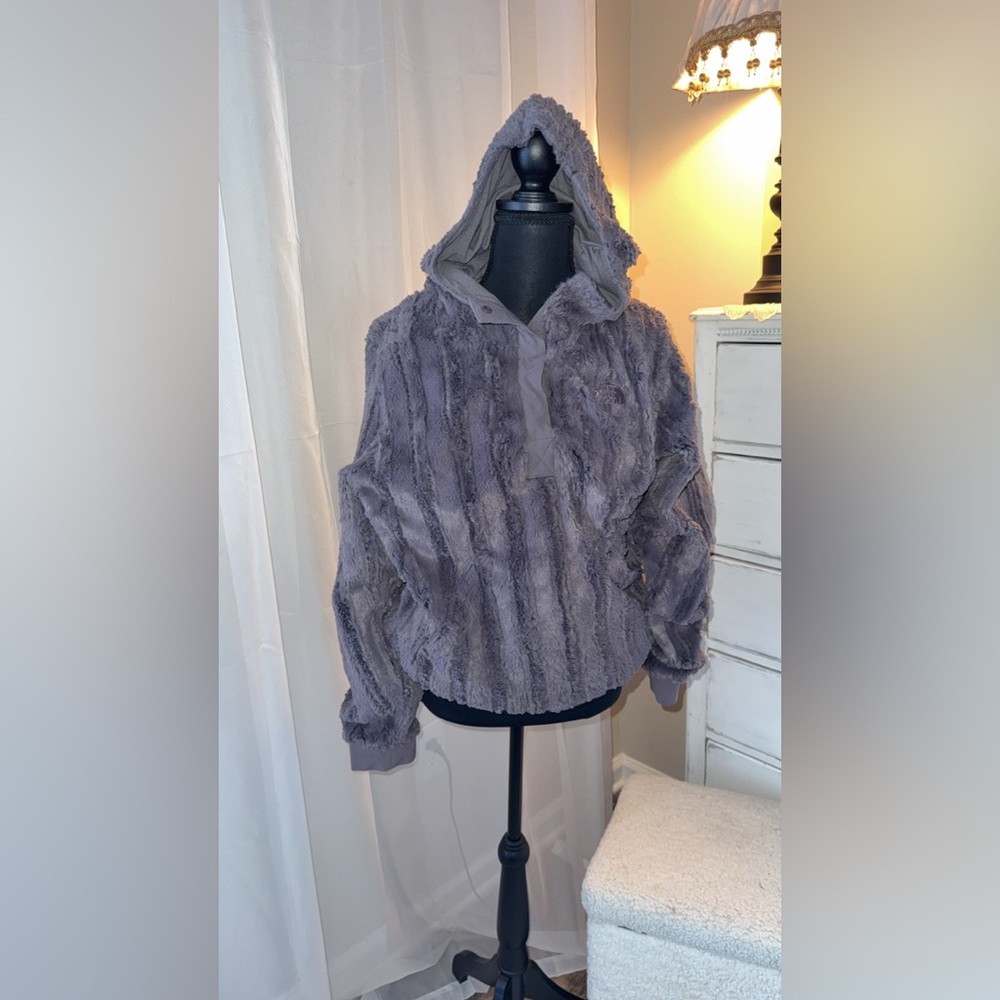 The North Face Women's Lavender Teddy Jacket